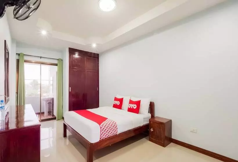 ホテル Oyo 1087 Udom Khomkham Apartment