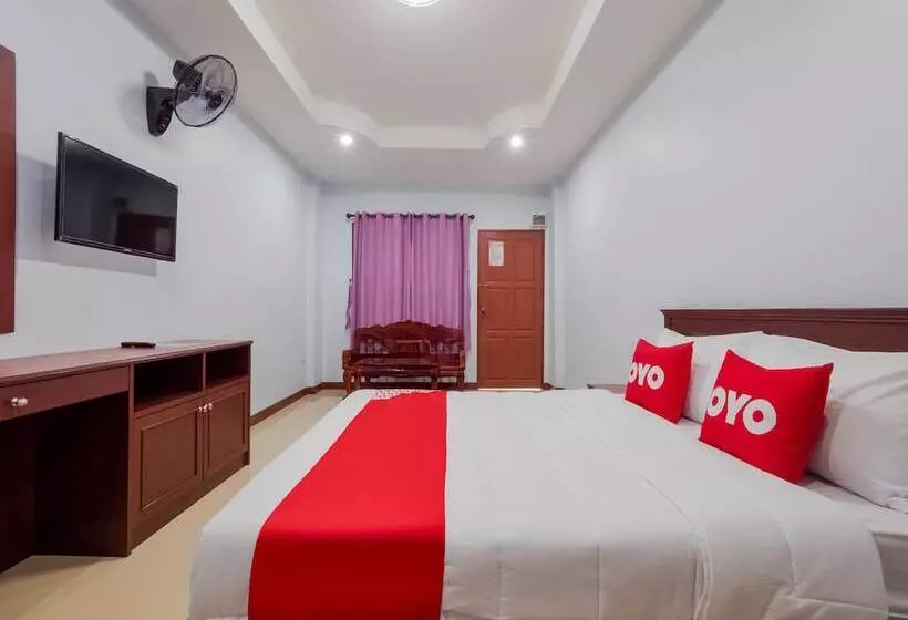ホテル Oyo 1087 Udom Khomkham Apartment