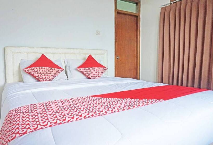 Hotel Oyo 92966 Villa Bukit Awan