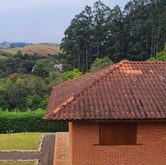 Hotelli Cachoeira Dos Luis Parque E Pousada