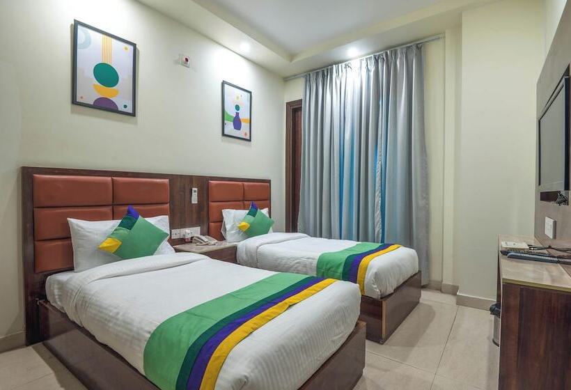 Hotel Treebo Sunny Feast