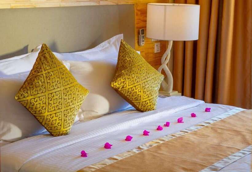 هتل Akasha Beach Maafushi