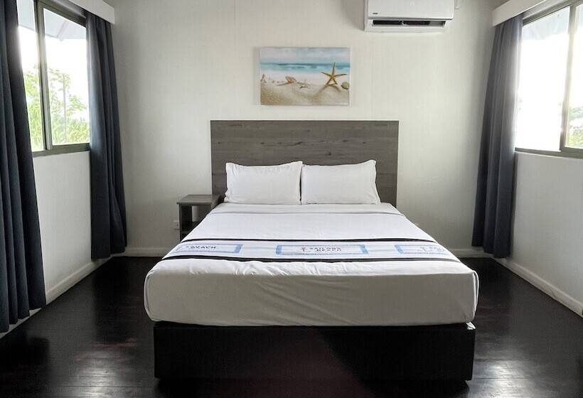 Otel Sailors Beach Fiji