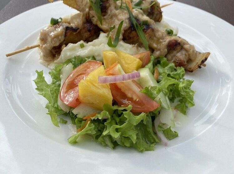 Otel Sailors Beach Fiji