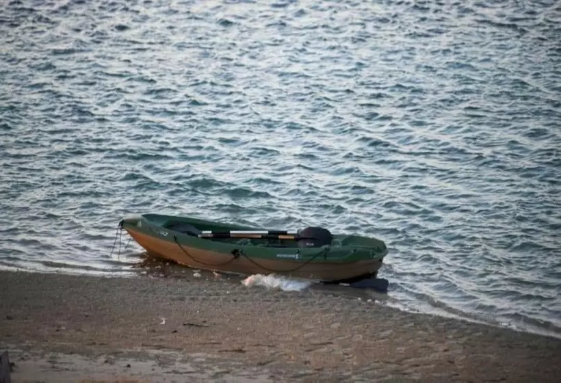 Hotelli Siniya Island Resorts