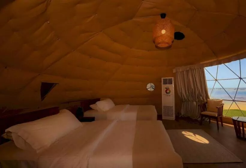 Hotelli Siniya Island Resorts