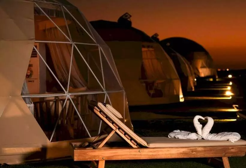 Hotelli Siniya Island Resorts