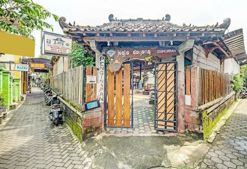 Hotel Spot On Joglo Doyong Homestay Syariah