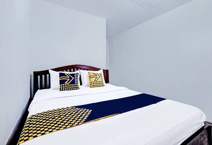 Hotel Spot On Joglo Doyong Homestay Syariah