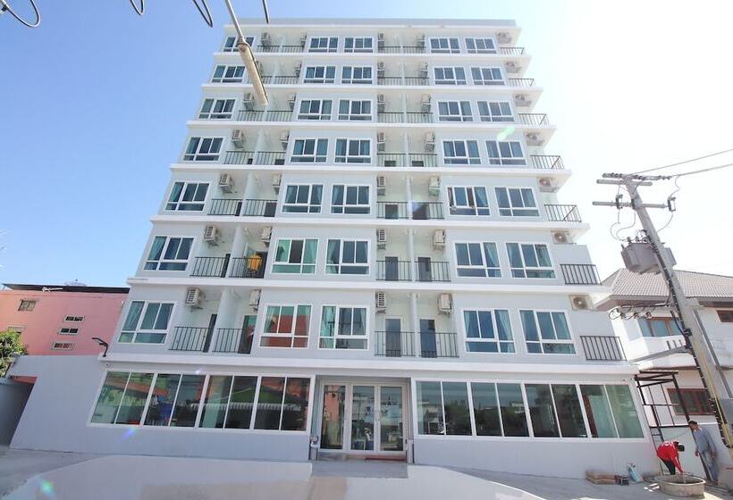 Szálloda Tara Residence By Oyo Rooms