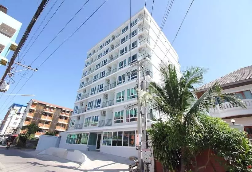 ホテル Tara Residence By Oyo Rooms