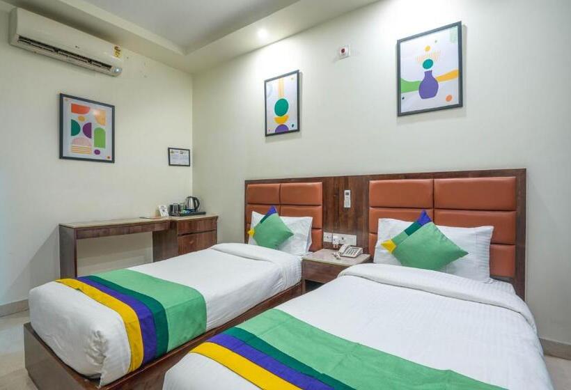 Hotel Treebo Sunny Feast