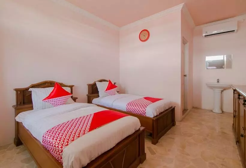 Hotelli Vafa Guesthouse