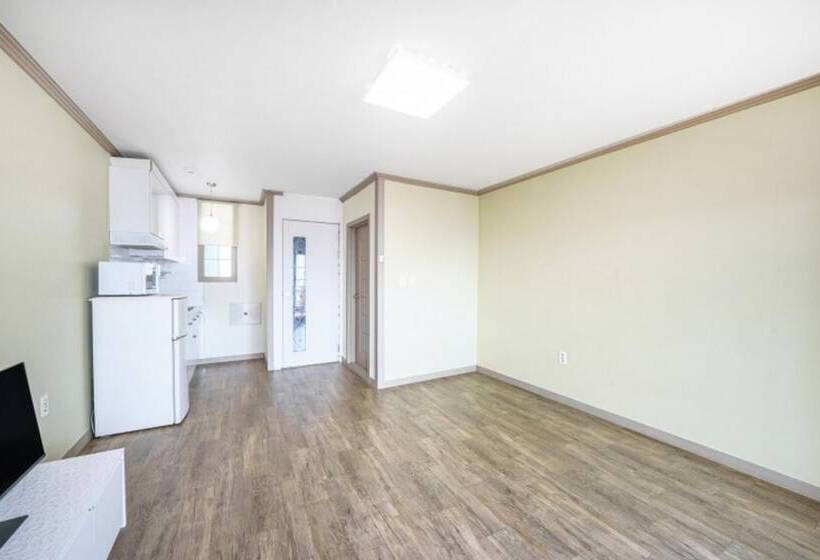 Geojedo New Happiness Pension