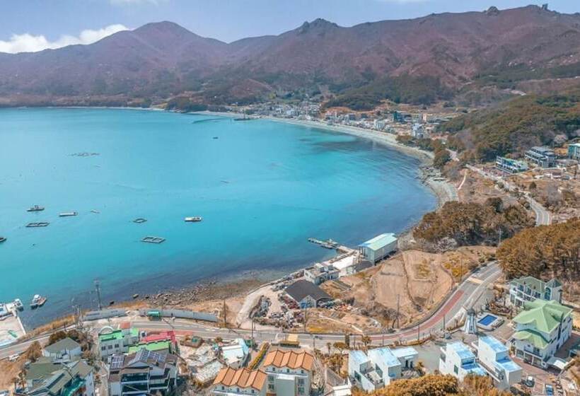 Geojedo New Happiness Pension