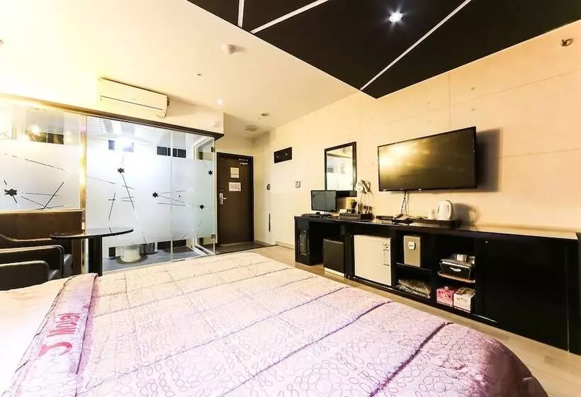 モーテル Changwon Sangnamdong J