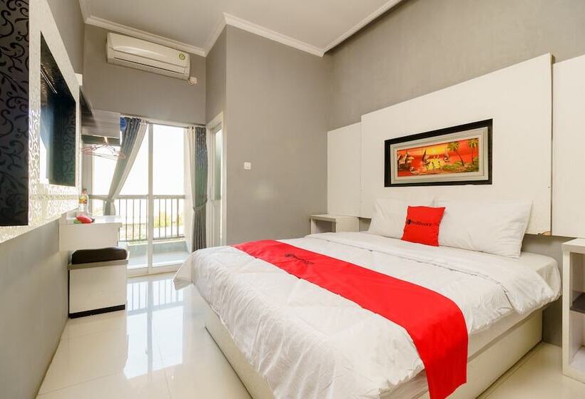 Pansiyon Reddoorz Resort Premium @ Sangkan Hurip Kuningan