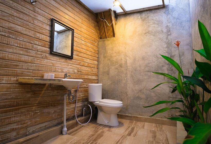 ペンション Puri Sadewa Balangan