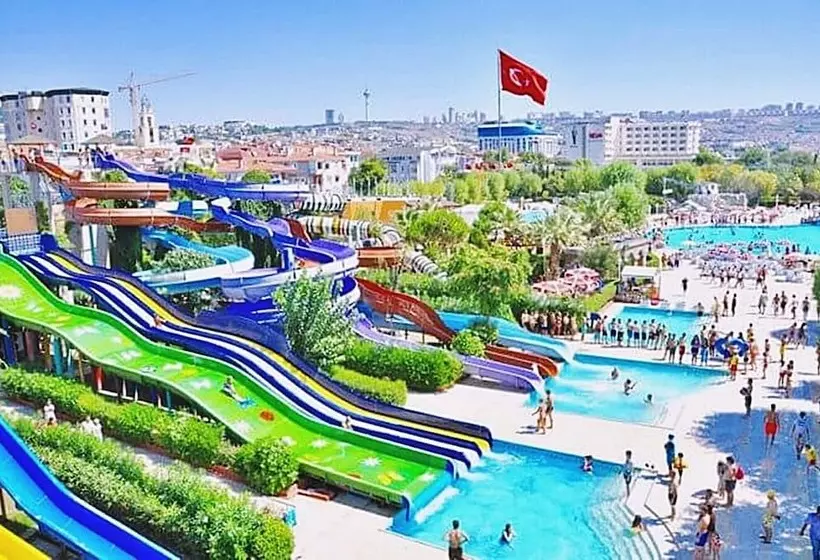 ペンション Red House Vip