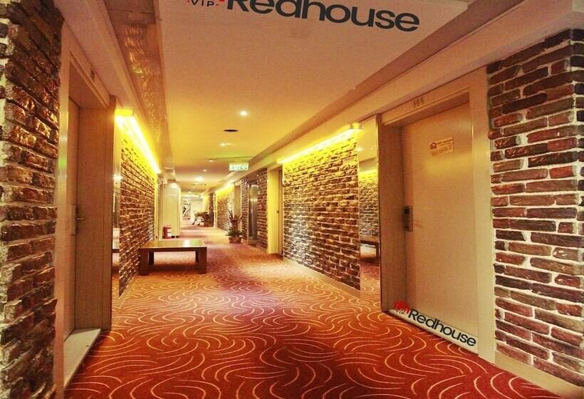 Pensió Red House Vip