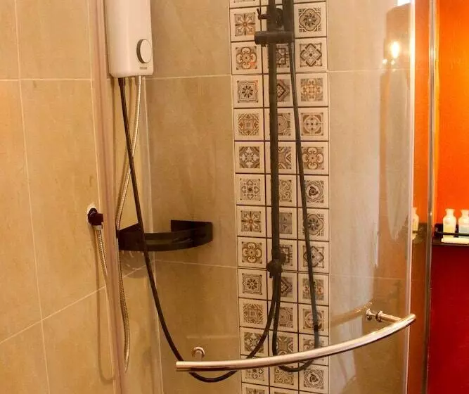 Lomakeskus Nakara Villas & Glamping