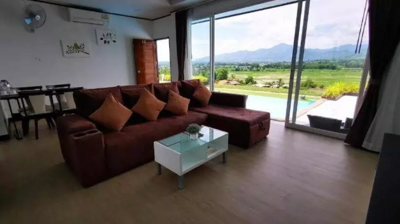 ホテル C View Home