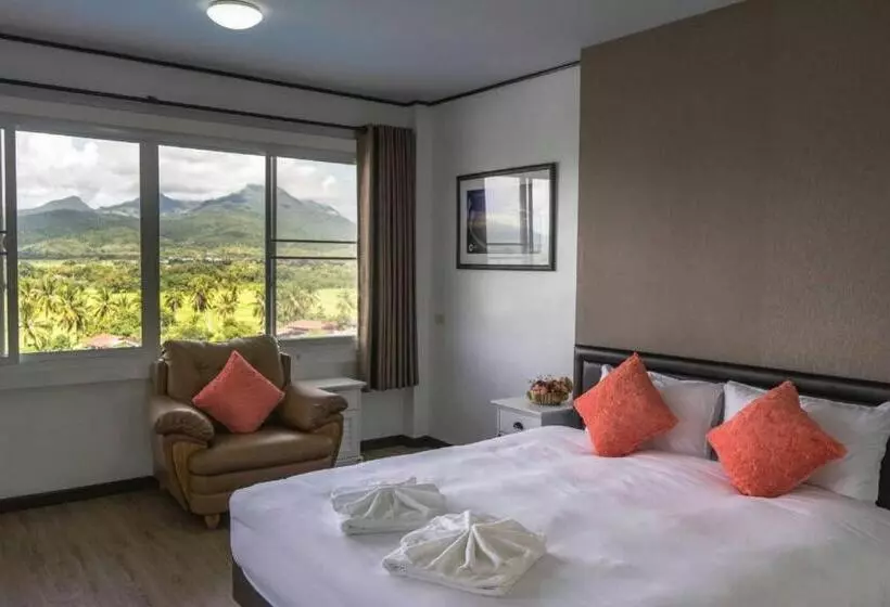 ホテル C View Home