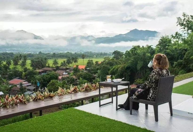 ホテル C View Home