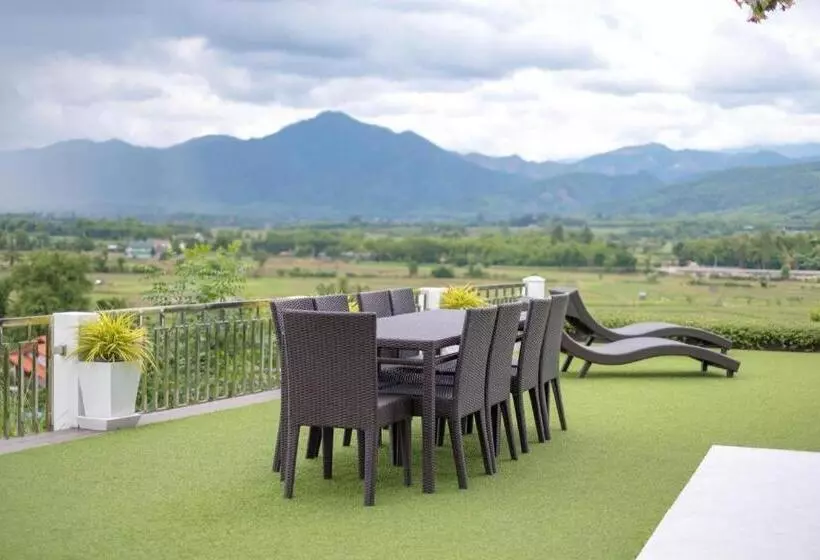 ホテル C View Home