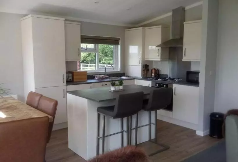 ホテル Puddledock   Luxury Lodge   Romney Marsh, Kent