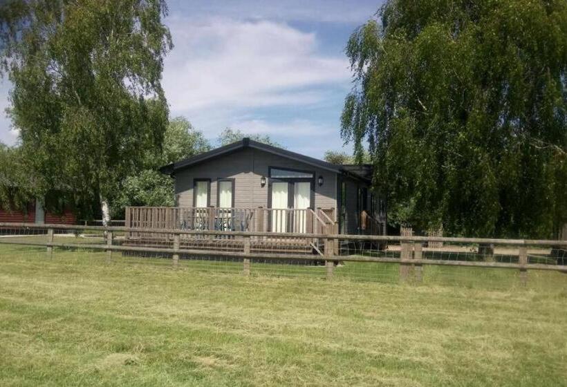 Hotel Puddledock   Luxury Lodge   Romney Marsh, Kent