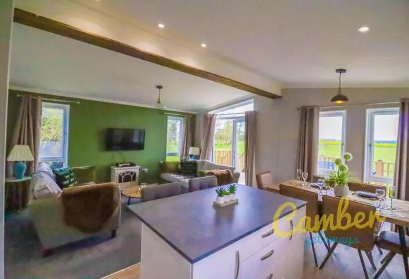 ホテル Puddledock   Luxury Lodge   Romney Marsh, Kent