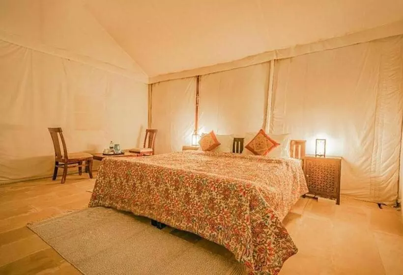 リゾートホテル Desert Dream Royal Camps & Pool