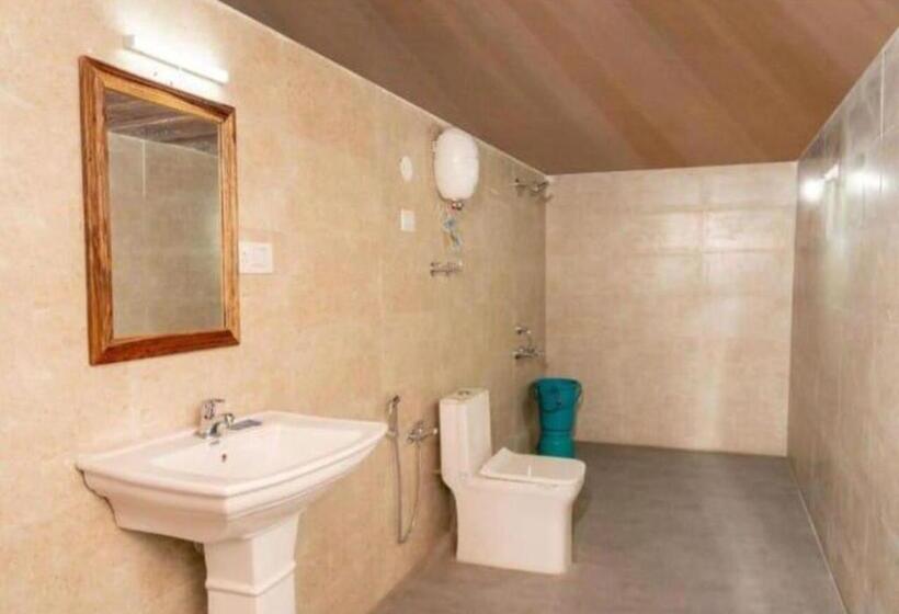 استراحتگاه Desert Dream Royal Camps & Pool