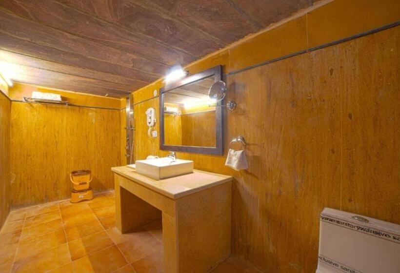 استراحتگاه Desert Dream Royal Camps & Pool