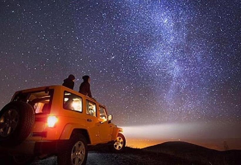 استراحتگاه Desert Dream Royal Camps & Pool