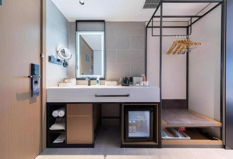 Atour Hotel Guangzhou Zhujiang New Town Taikoo Hui
