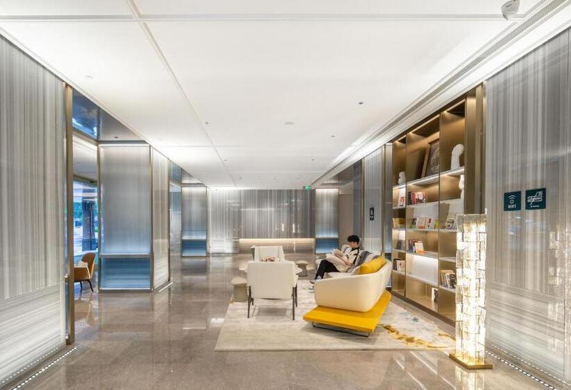 Atour Hotel Guangzhou Zhujiang New Town Taikoo Hui