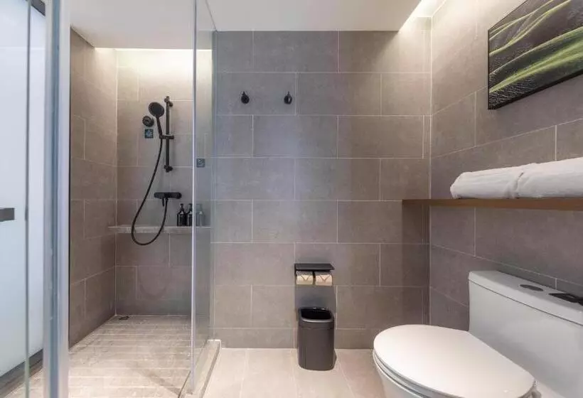 Atour Hotel Guangzhou Zhujiang New Town Taikoo Hui