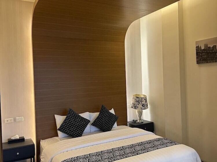 تختخواب و صبحانه Dahu Furano Homestay