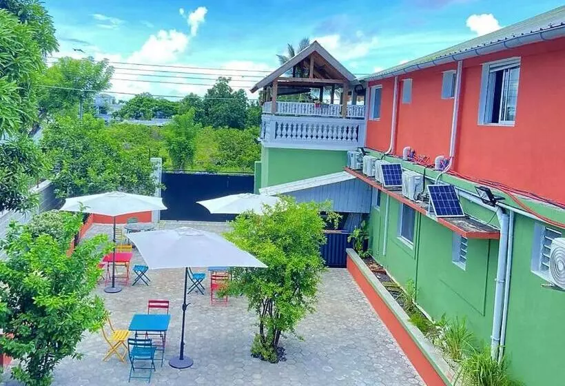 هتل Auberge Du Nord