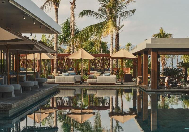 בית מלון כפרי Bask Gili Meno