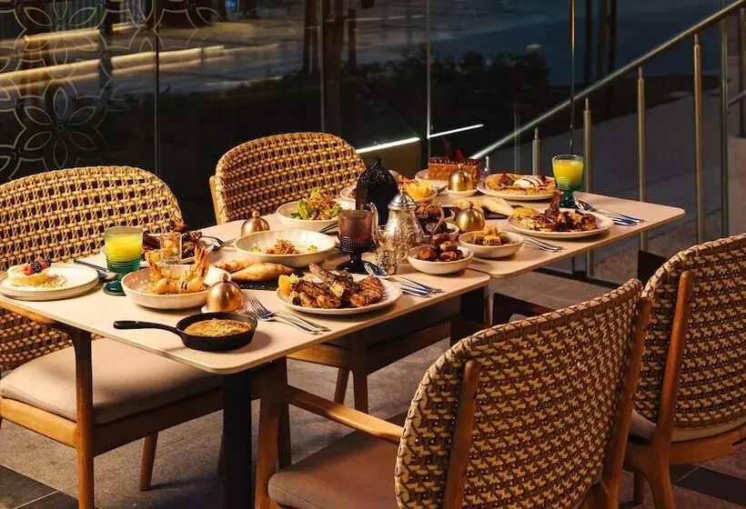 هتل Intercontinental Residences Dubai Business Bay, An Ihg