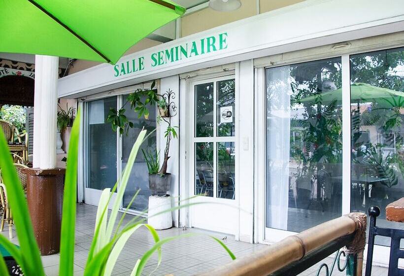 בית מלון כפרי Restaurant Jardin De La Paix