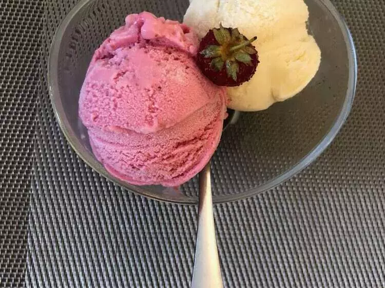 هتل Restaurant Jardin De La Paix