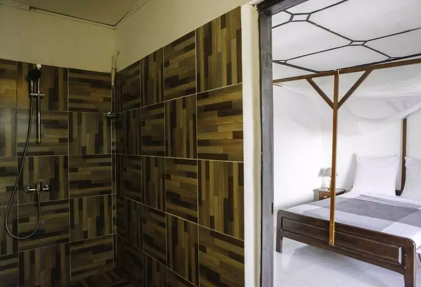 هتل Restaurant Jardin De La Paix