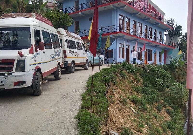 Hotel Radha Gopal Royal Homestay