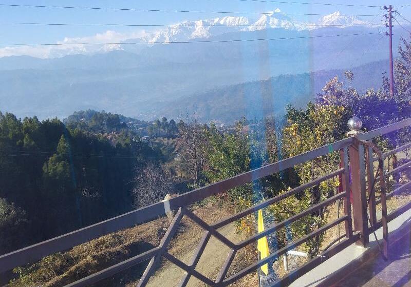 Hotel Radha Gopal Royal Homestay