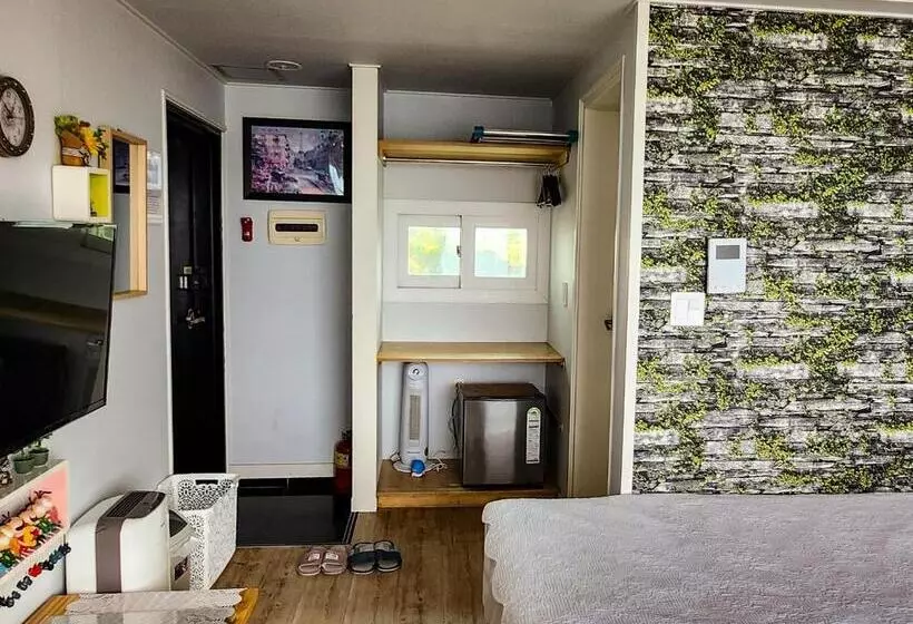 Hotelli Sometimes Jeju