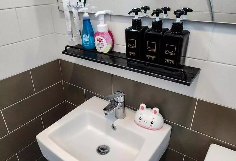 Hotelli Sometimes Jeju